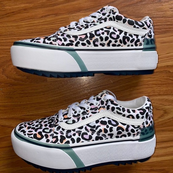 Vans Shoes - Vans UV Color Changing Stacked Platform Leopard Print Old Skool Sneakers